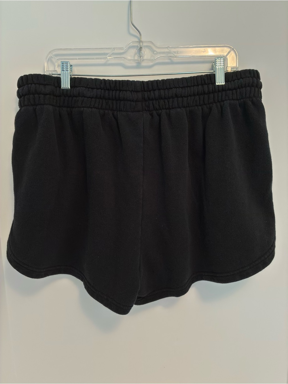 Wild Fable Women's Fleece Pull-On Shorts Gray/ Black Set of 2 Size XL - Picture 7 of 9